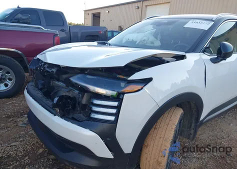 2025 Nissan Kicks Sr Intelligent Awd z USA, uszkodzony, nr VIN 3N8AP6DBXSL356061